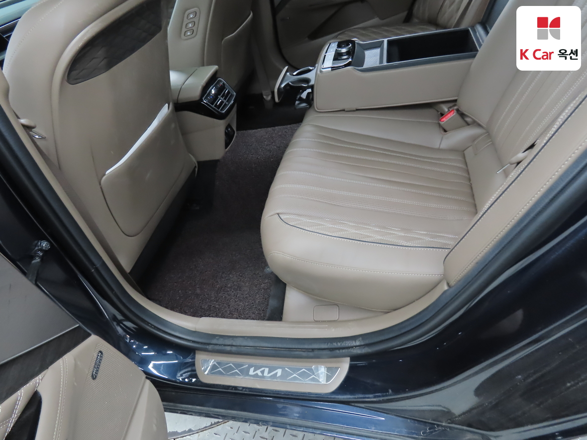 كيا K8 2023 - صورة 25