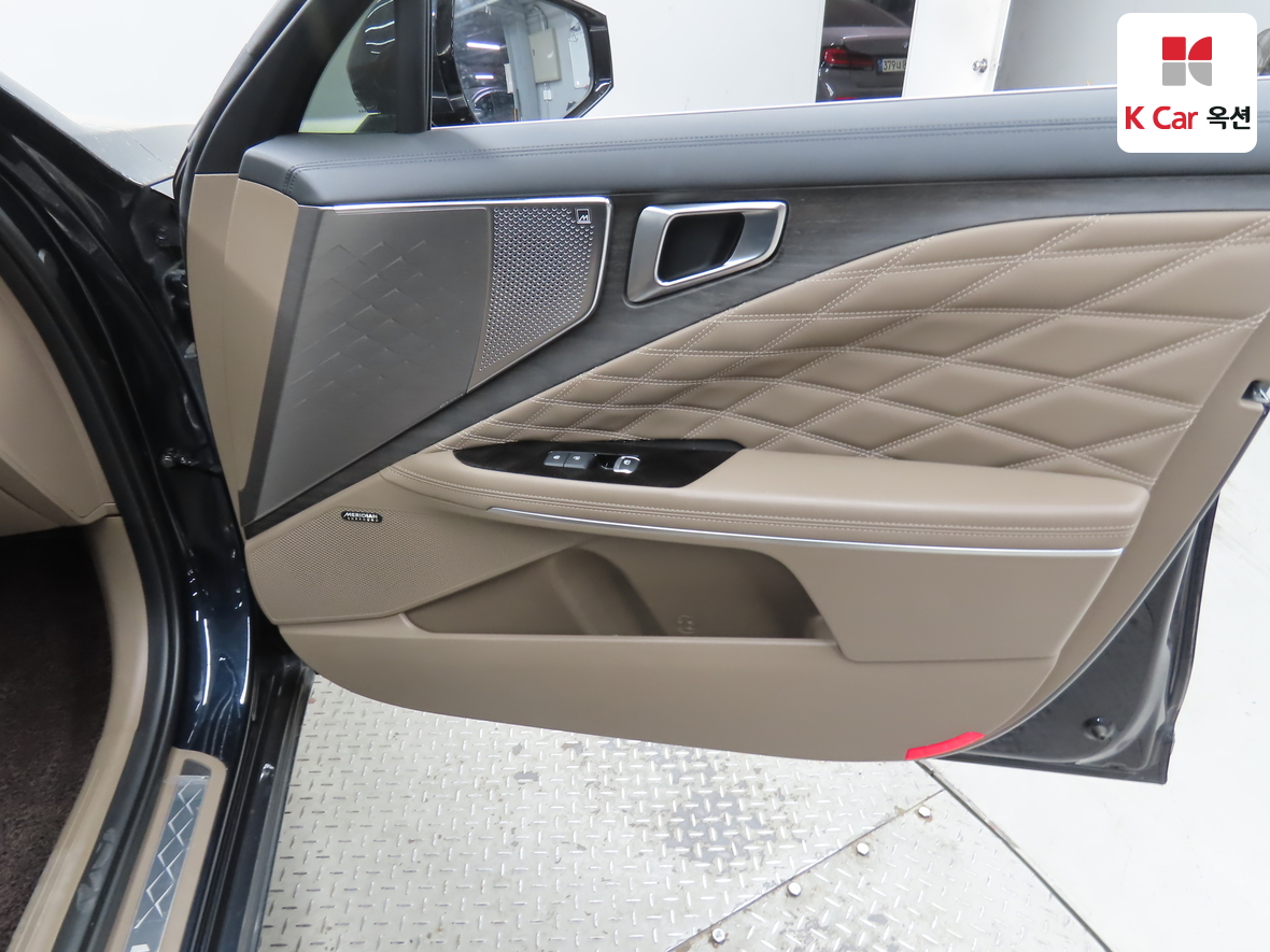 كيا K8 2023 - صورة 32