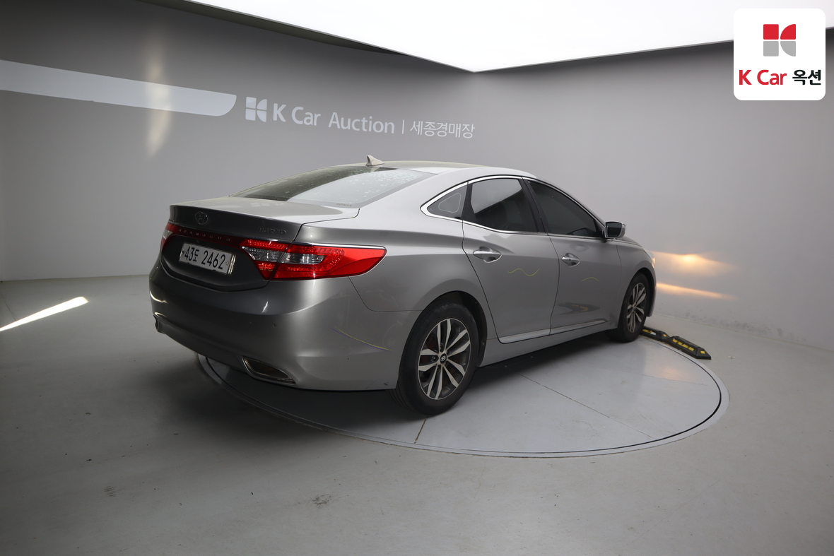 Hyundai AZERA - 2