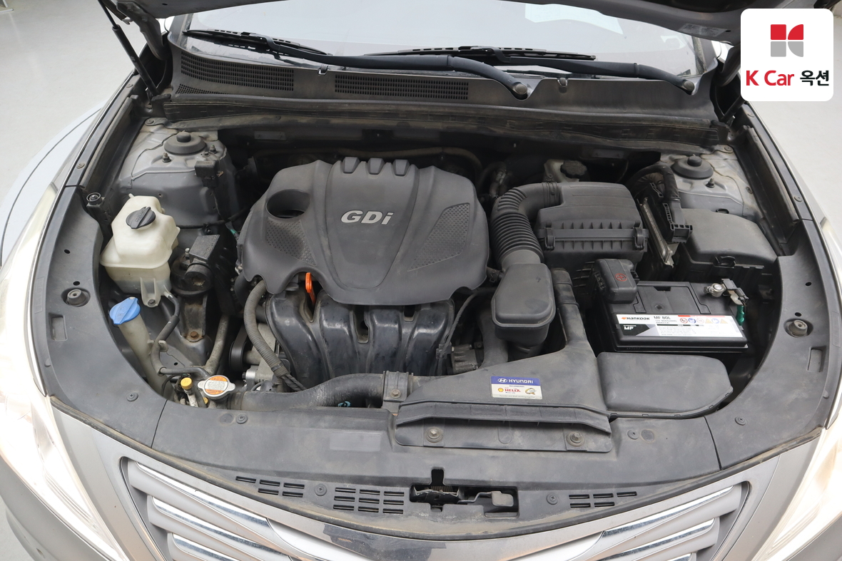 Hyundai AZERA - 33