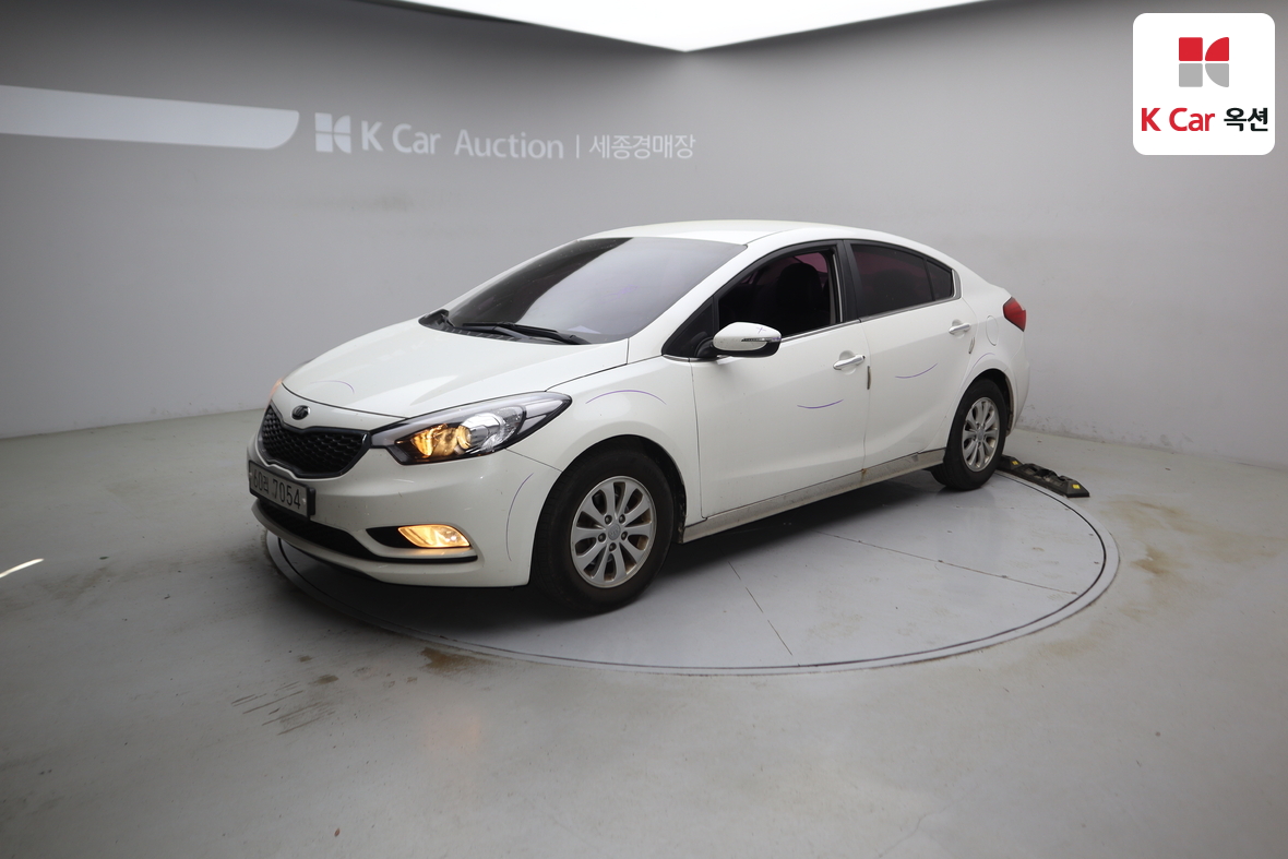 Kia K3 - 1