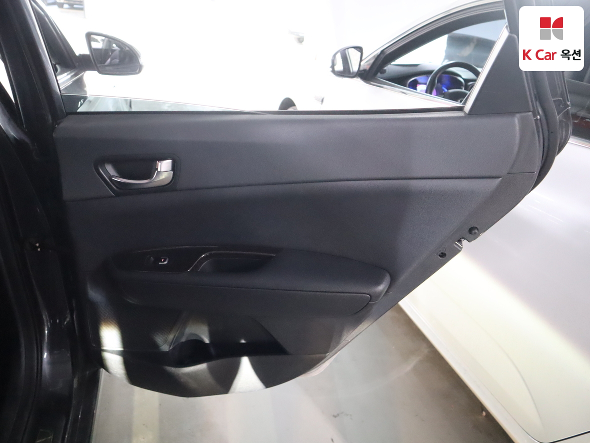 كيا K5 2016 - صورة 27