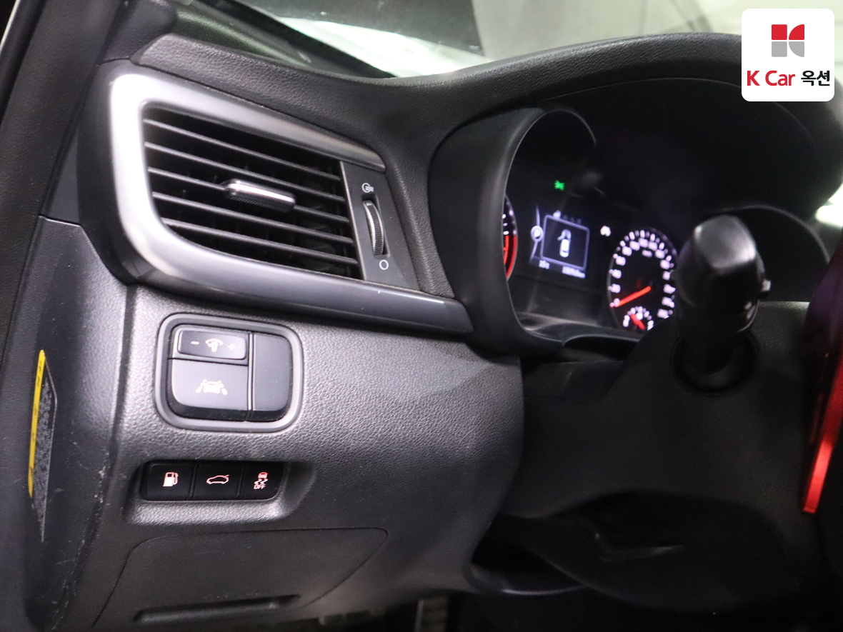 كيا K5 2016 - صورة 9