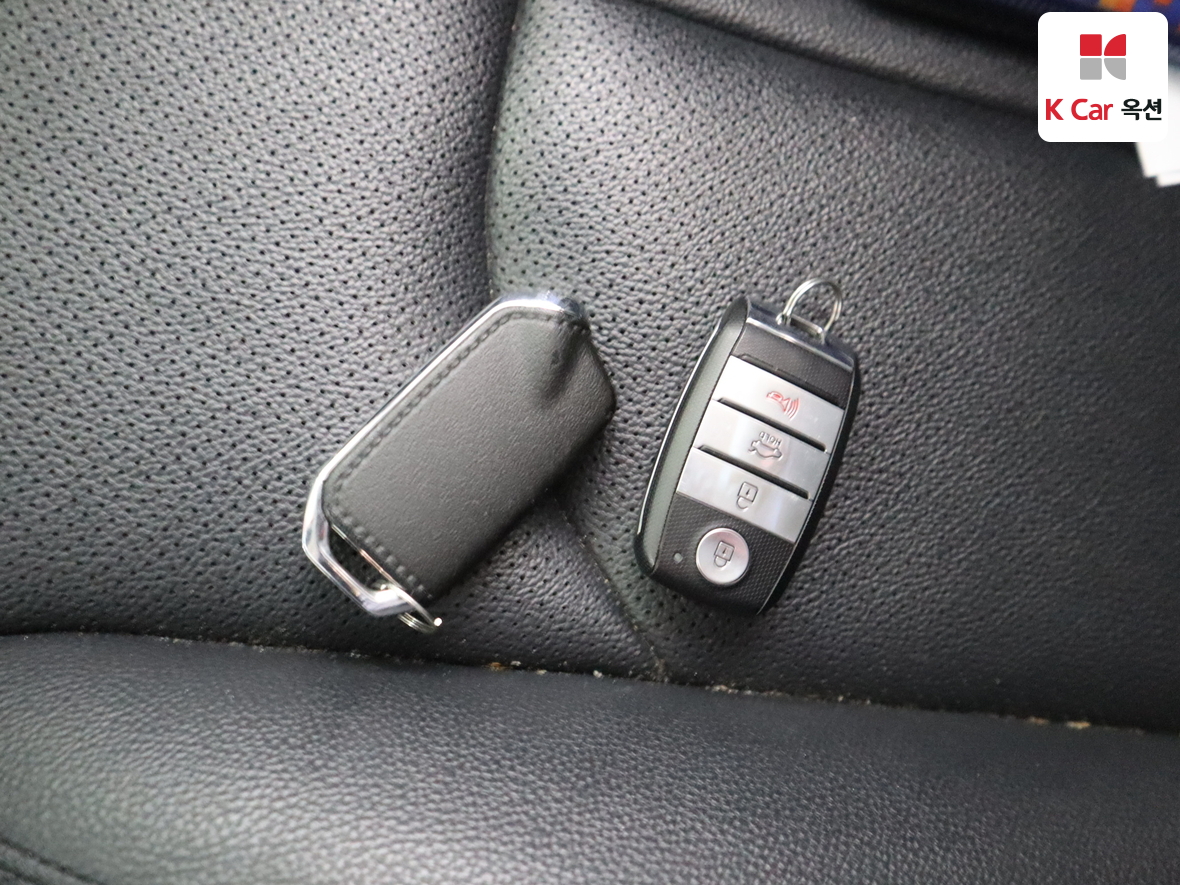 كيا K5 2016 - صورة 17