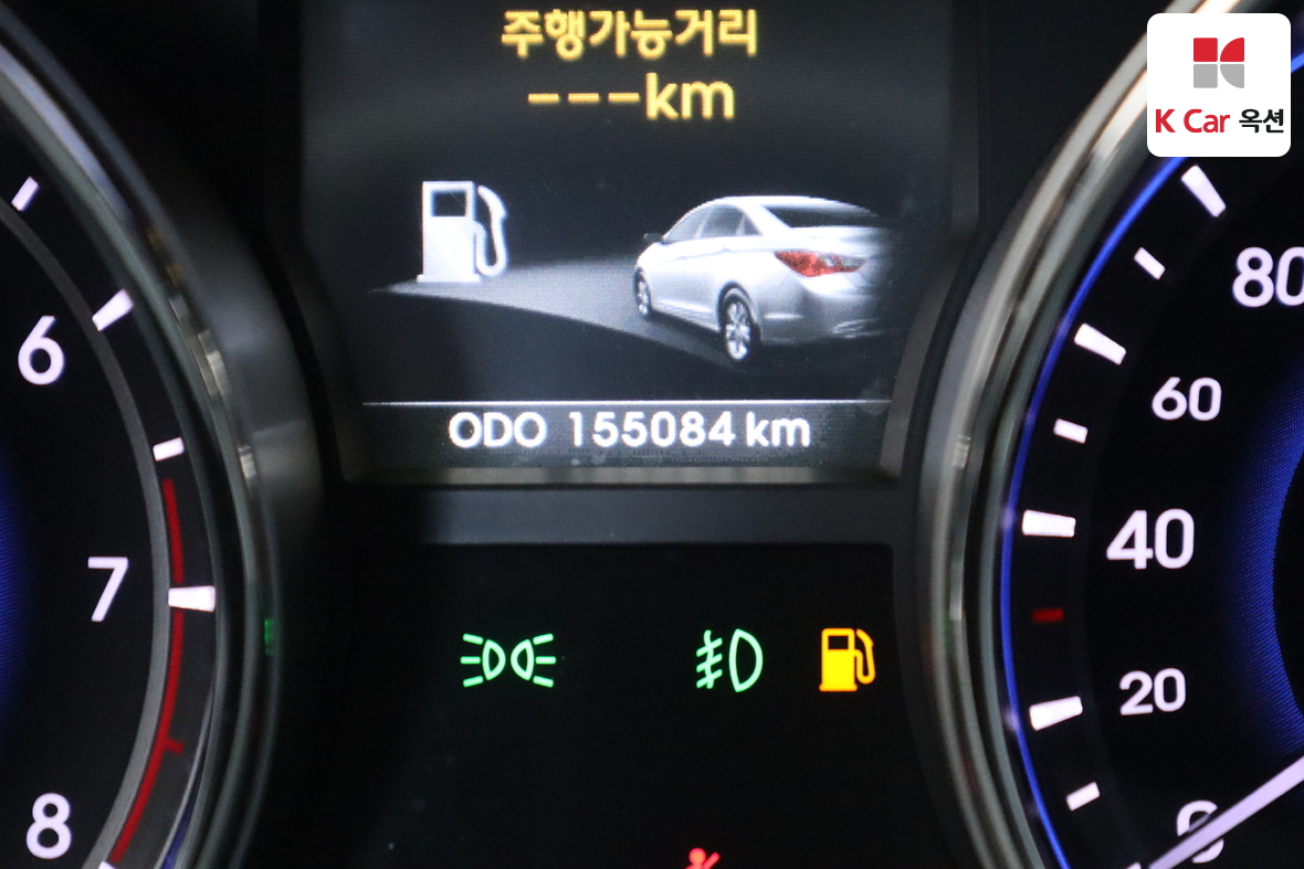 Hyundai Sonata - 4