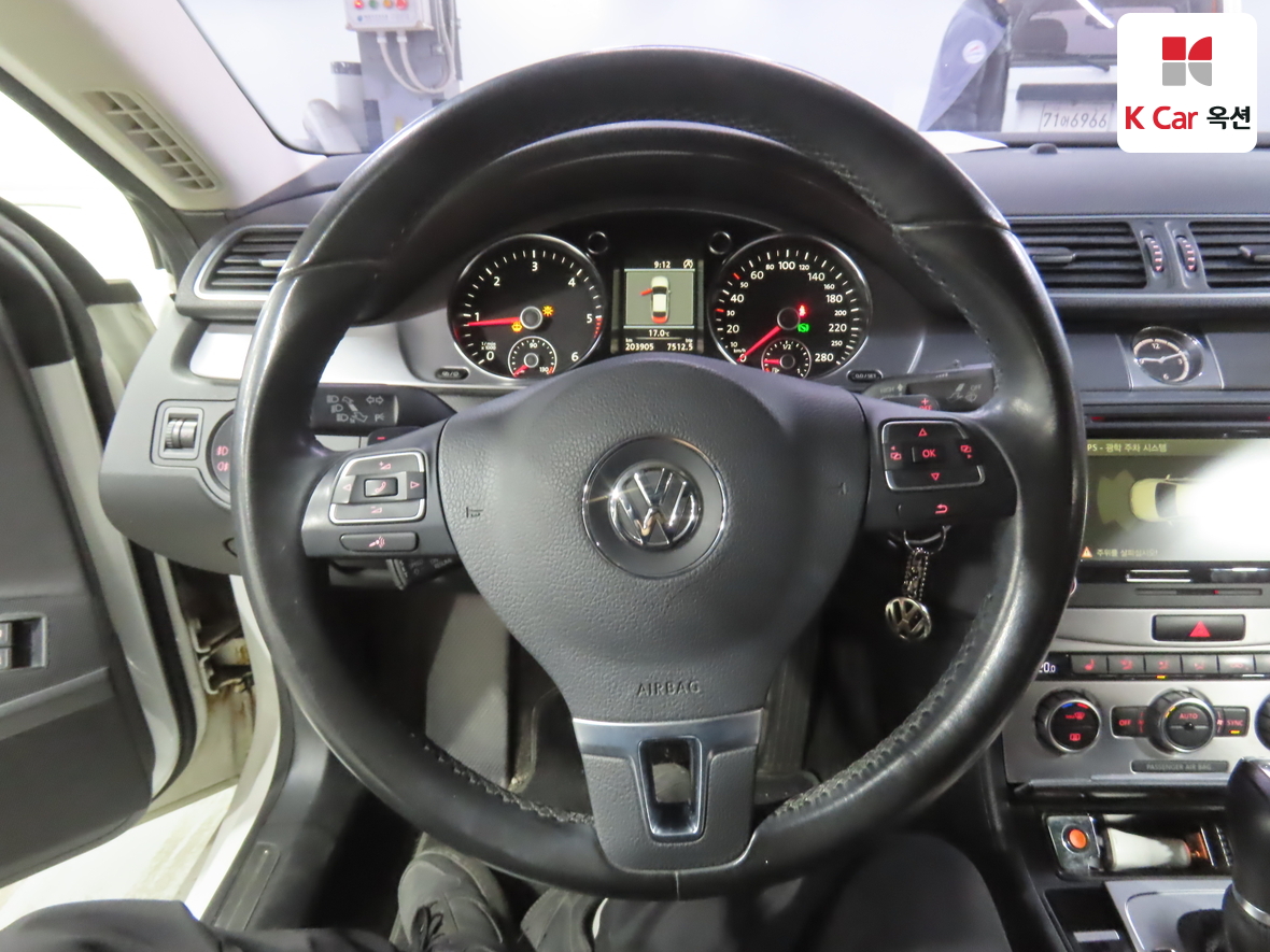 Volkswagen CC - 10