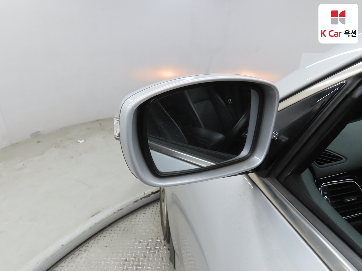 Hyundai Genesis 2014 - Image 22