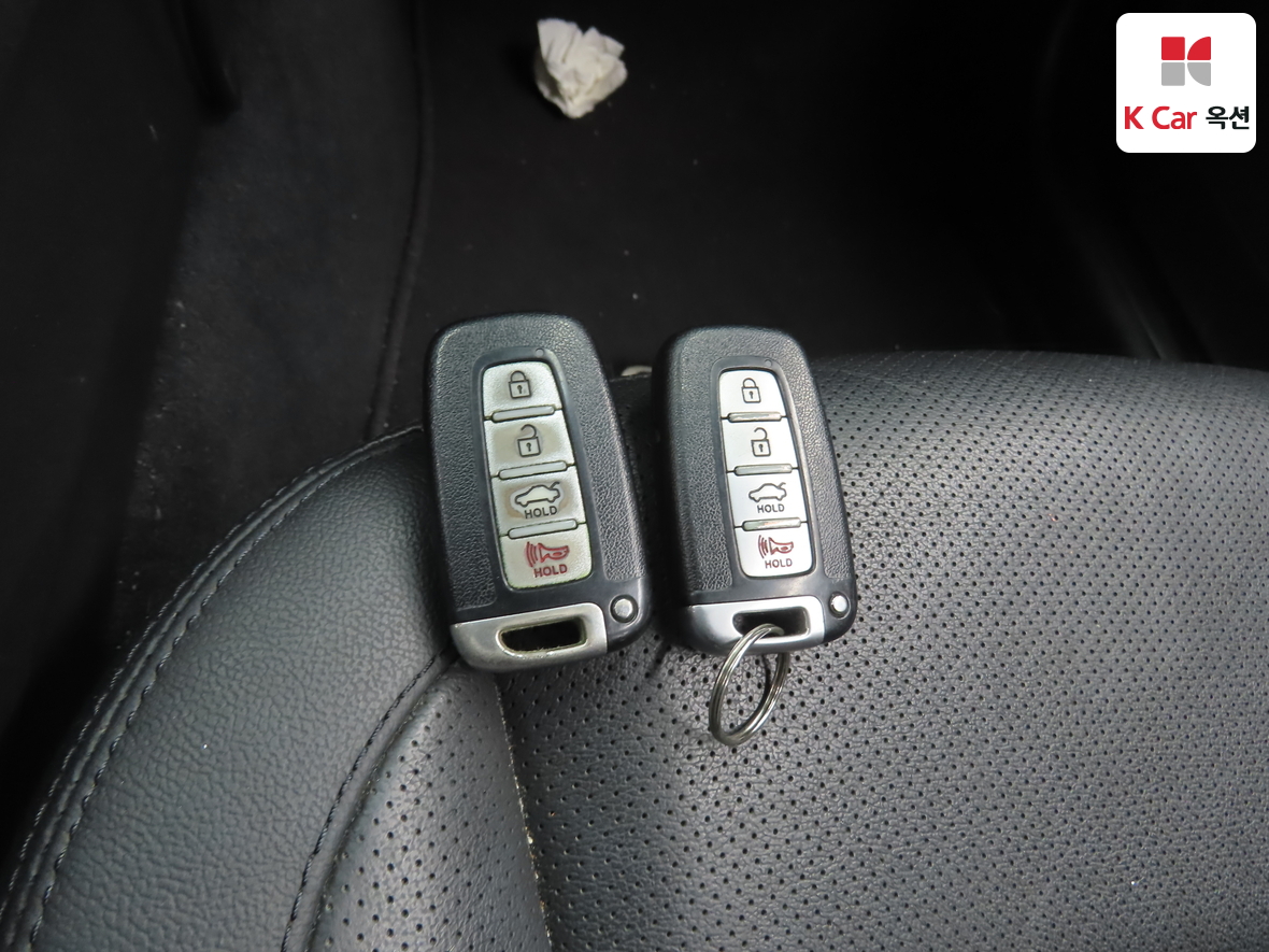Hyundai Genesis 2014 - Image 18