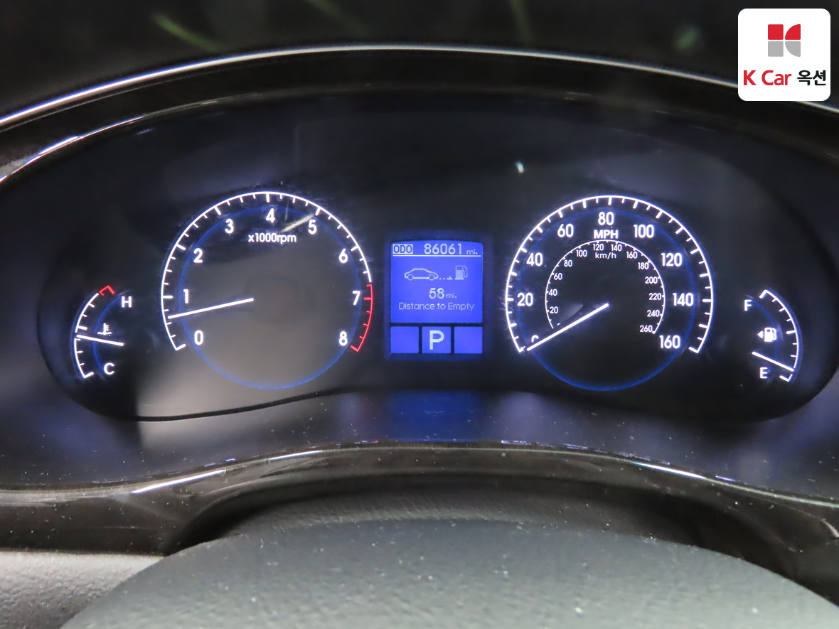 Hyundai Genesis 2014 - Image 6