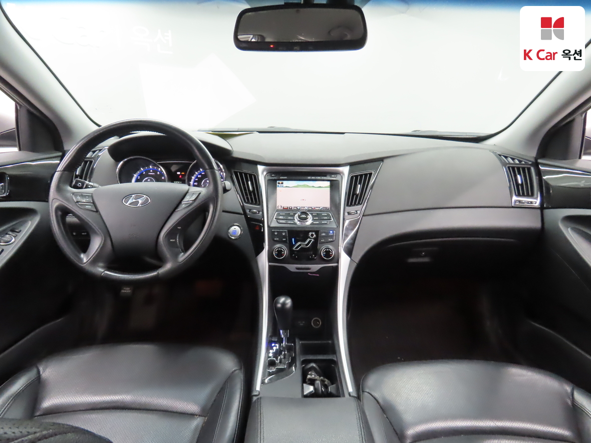 Hyundai Sonata - 3