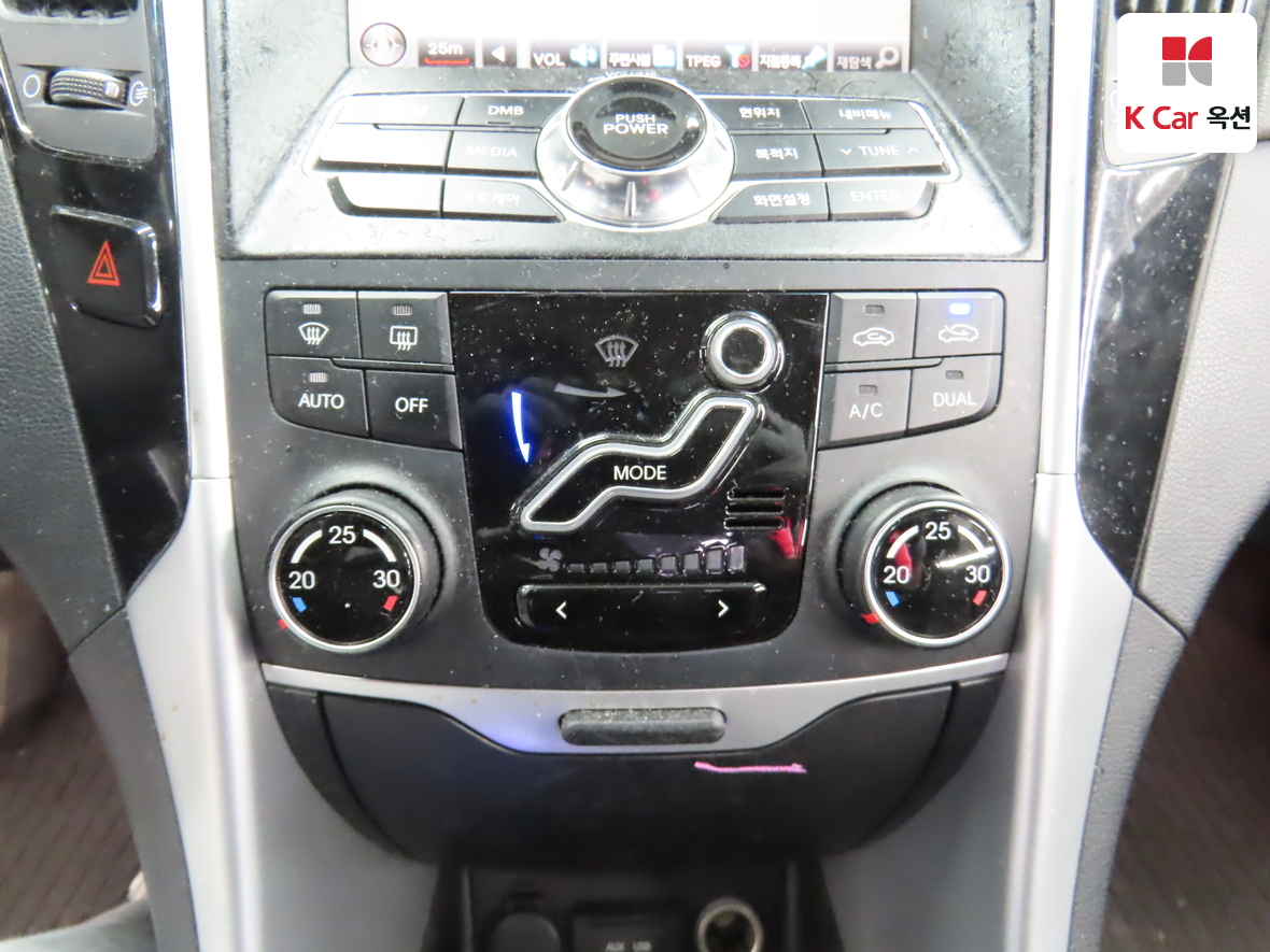 Hyundai Sonata - 16