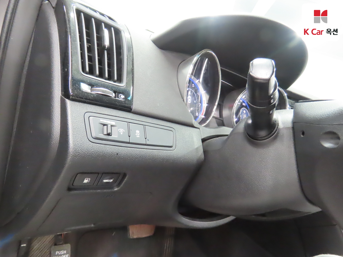 Hyundai Sonata - 9