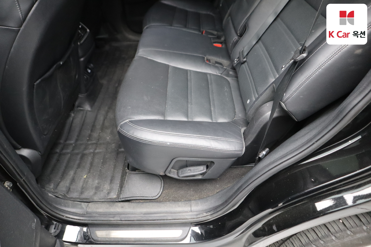 Kia Sorento - 25