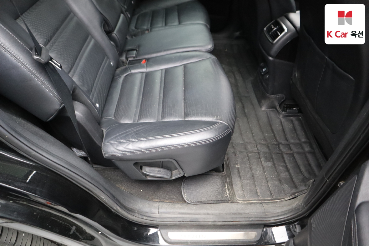 Kia Sorento - 32