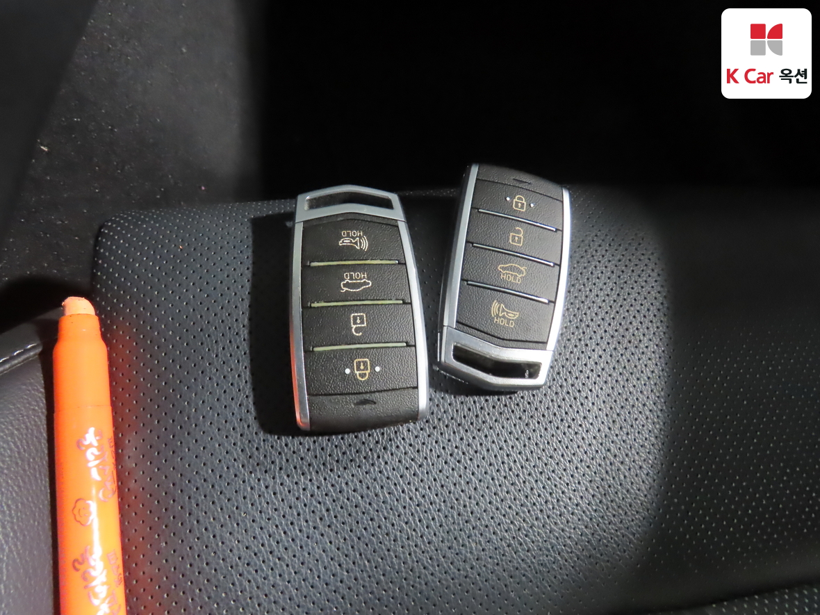 Genesis G70 - 17