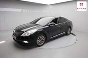 Hyundai AZERA