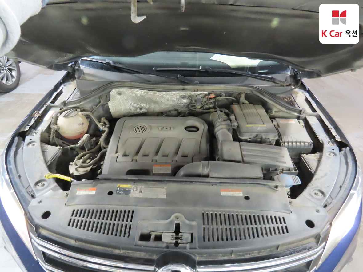 Volkswagen Tiguan - 34
