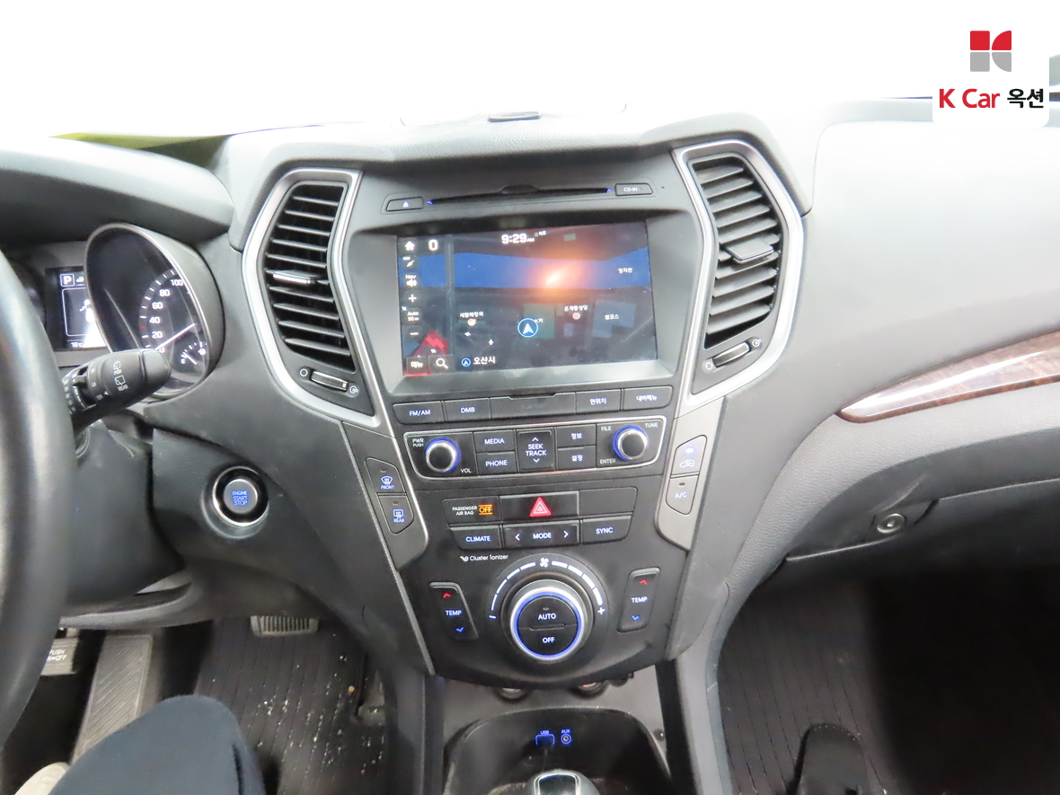 Hyundai Santa Fe - 6