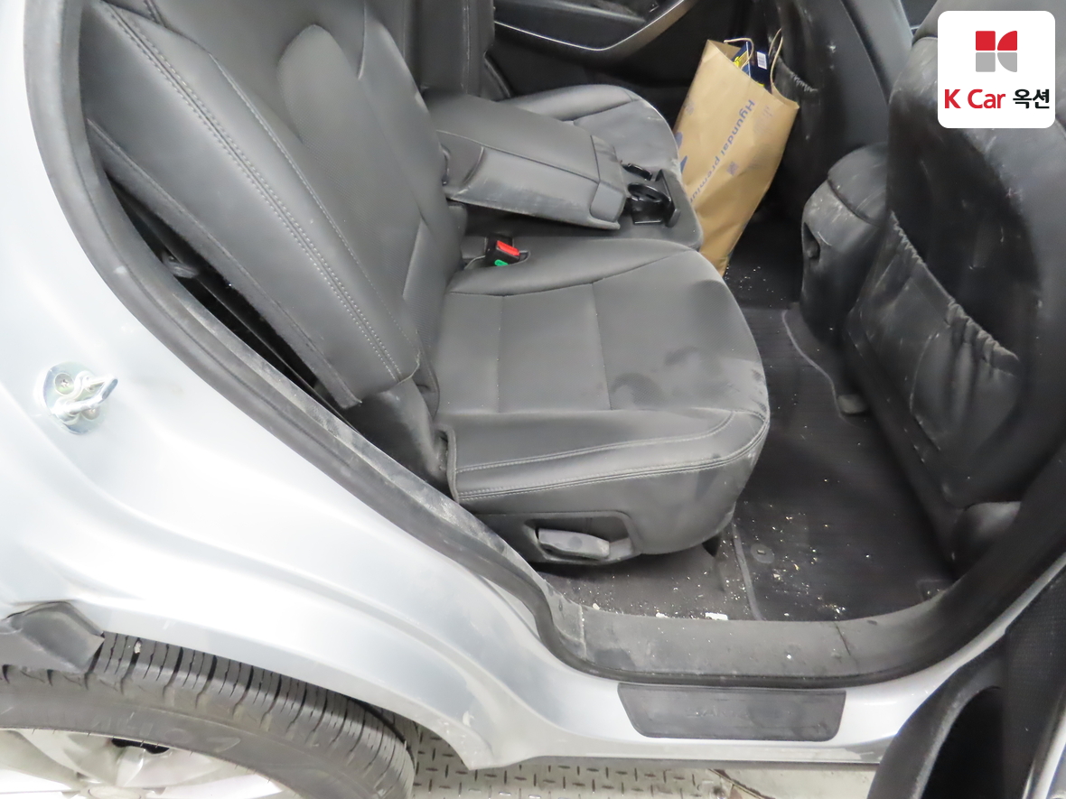 Hyundai Santa Fe - 29