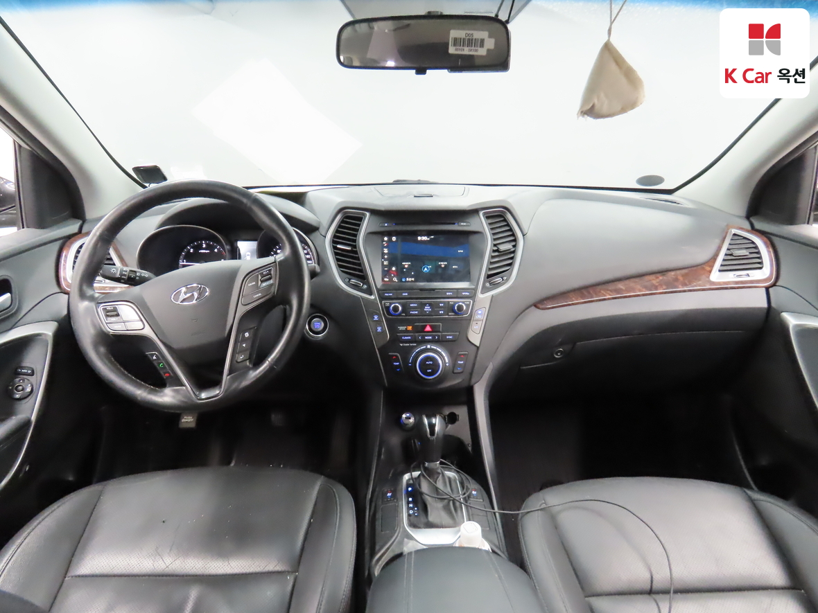 Hyundai Santa Fe - 3