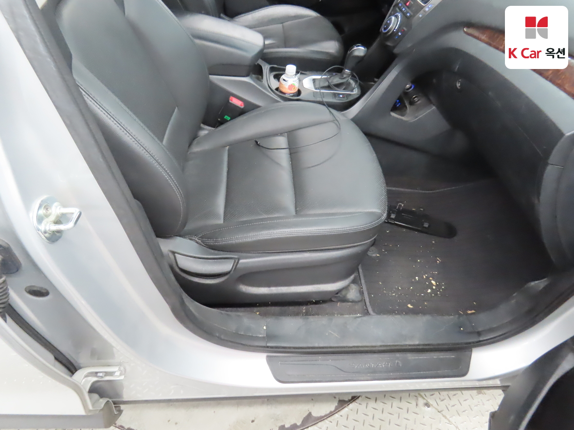 Hyundai Santa Fe - 31