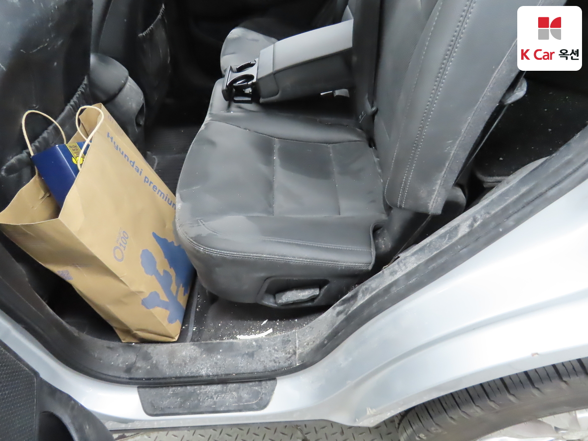 Hyundai Santa Fe - 24