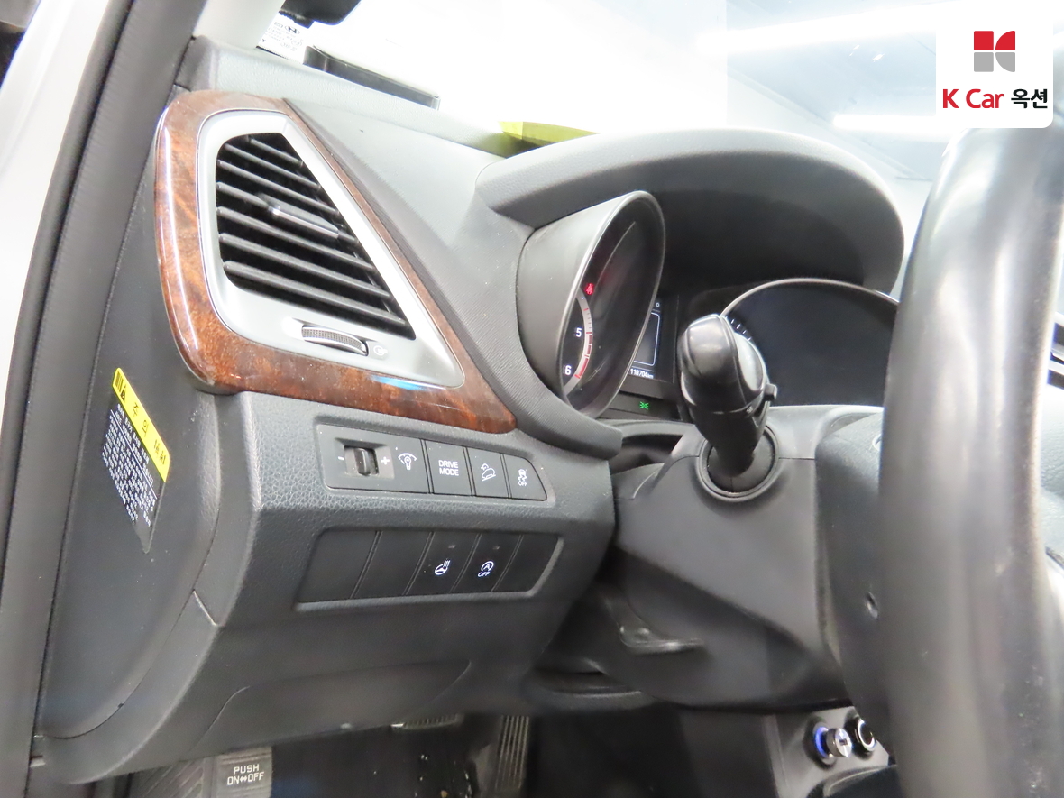 Hyundai Santa Fe - 9