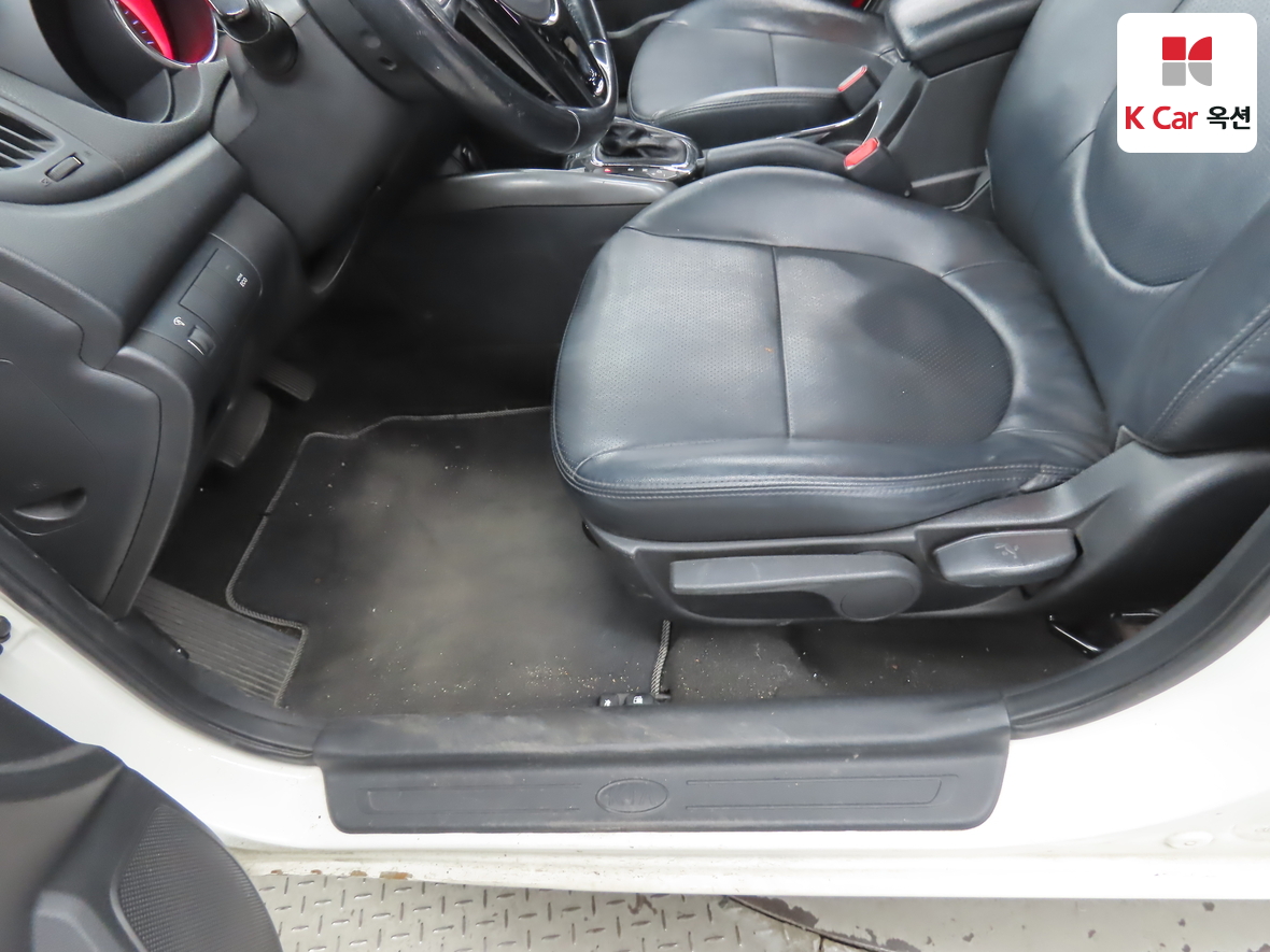 Kia Forte - 18