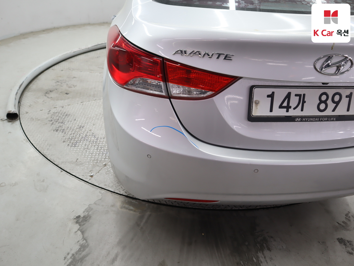 Hyundai Elantra 2013 - Image 38