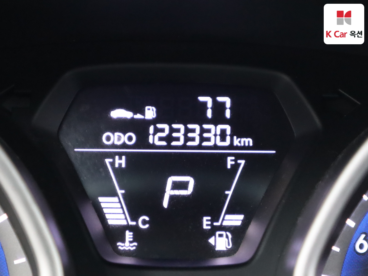 Hyundai Elantra 2013 - Image 4