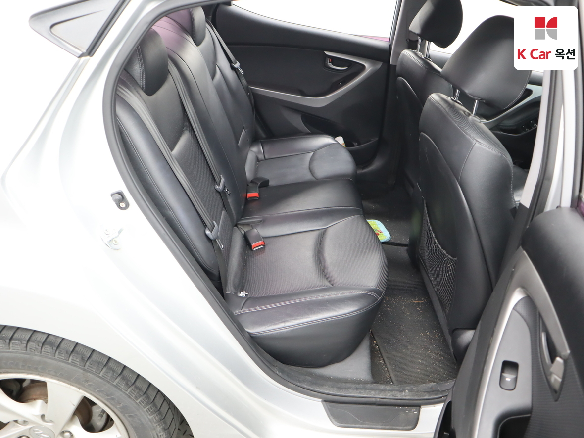 Hyundai Elantra 2013 - Image 26