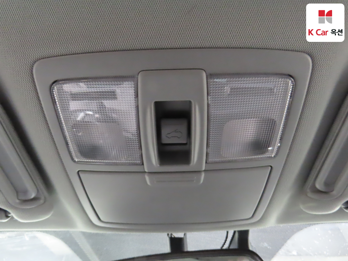 Kia Sorento 2010 - Image 12