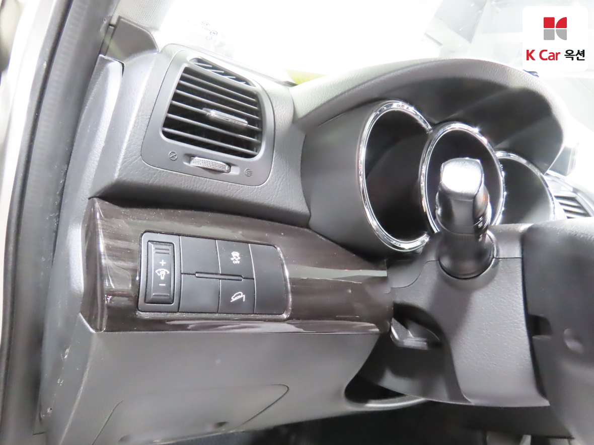 Kia Sorento 2010 - Image 9
