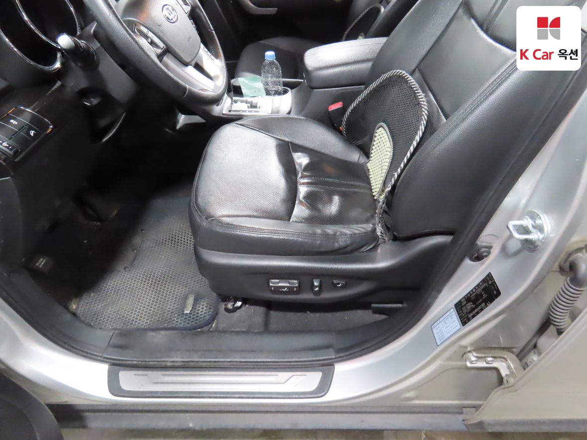 Kia Sorento 2010 - Image 18