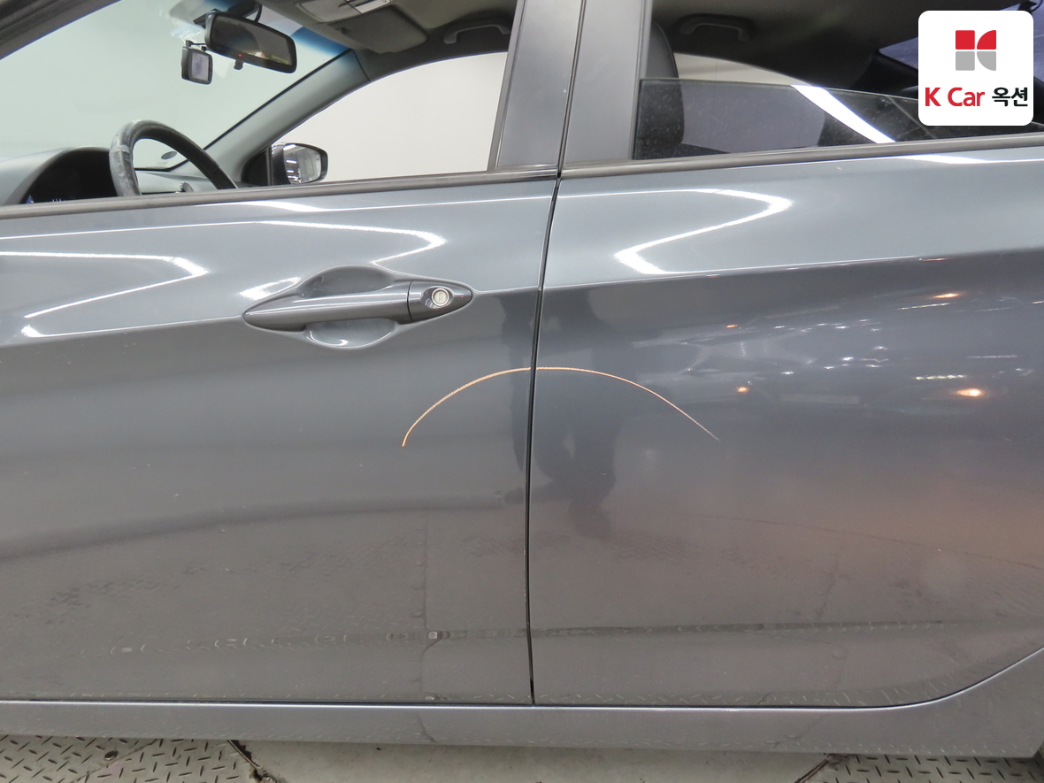 Hyundai Accent 2012 - Image 37