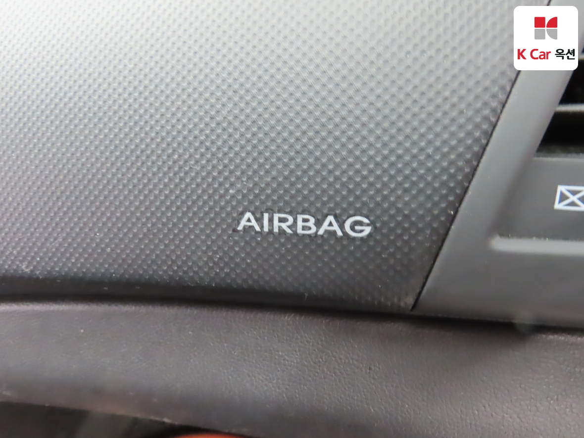 Hyundai Accent 2012 - Image 29