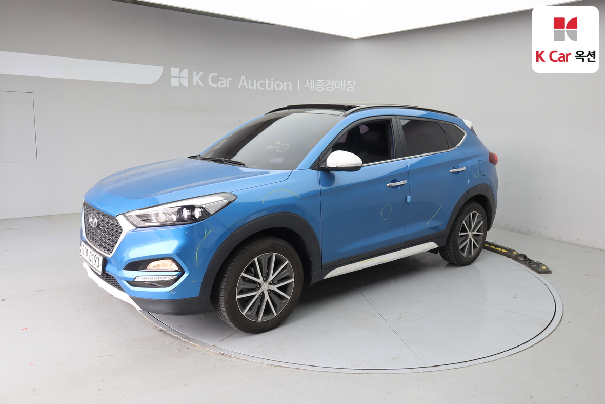 Hyundai Tucson - 1