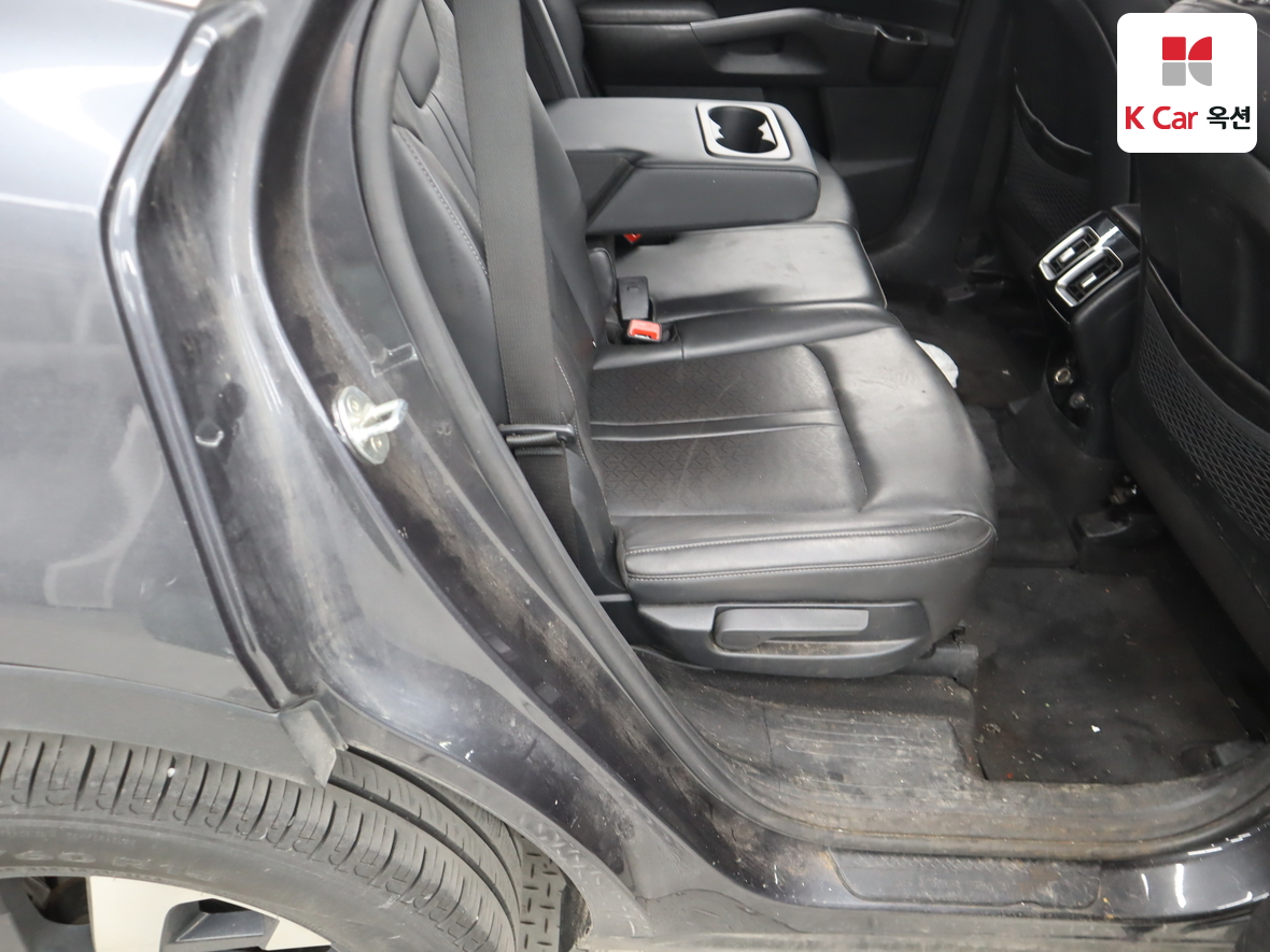 Kia Sorento - 28