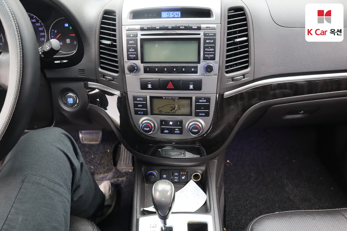 Hyundai Santa Fe - 6