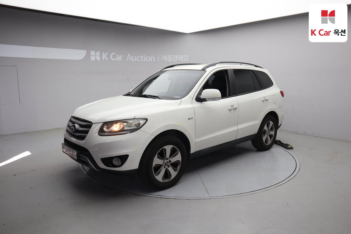 Hyundai Santa Fe - 1