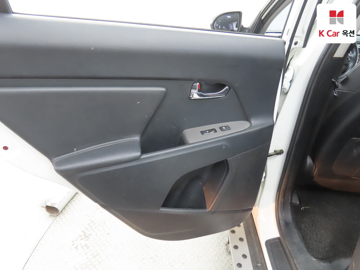 Kia Sportage - 25