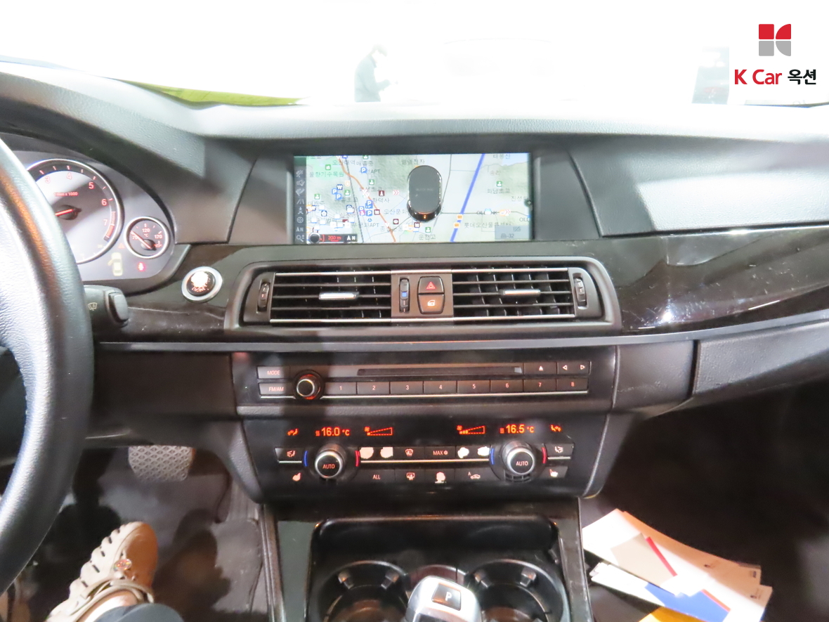 BMW 5 Series - 6
