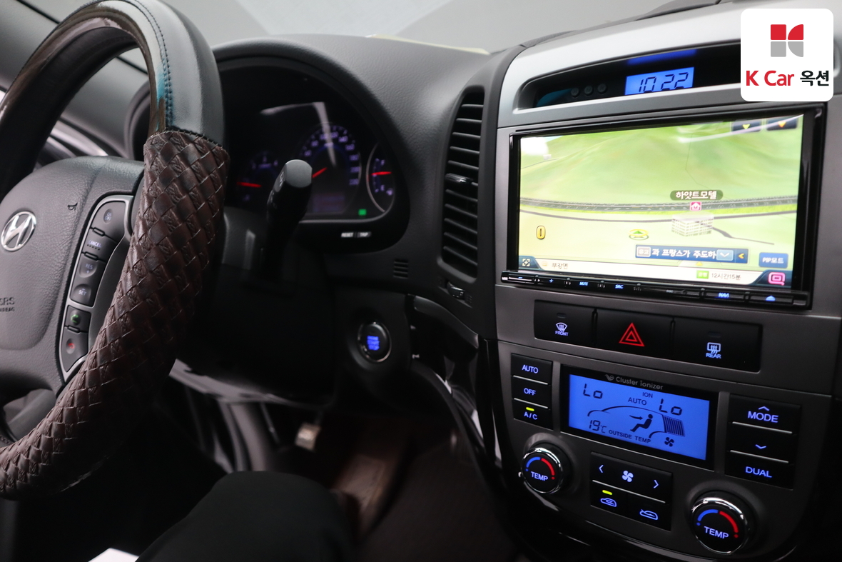 Hyundai Santa Fe - 11