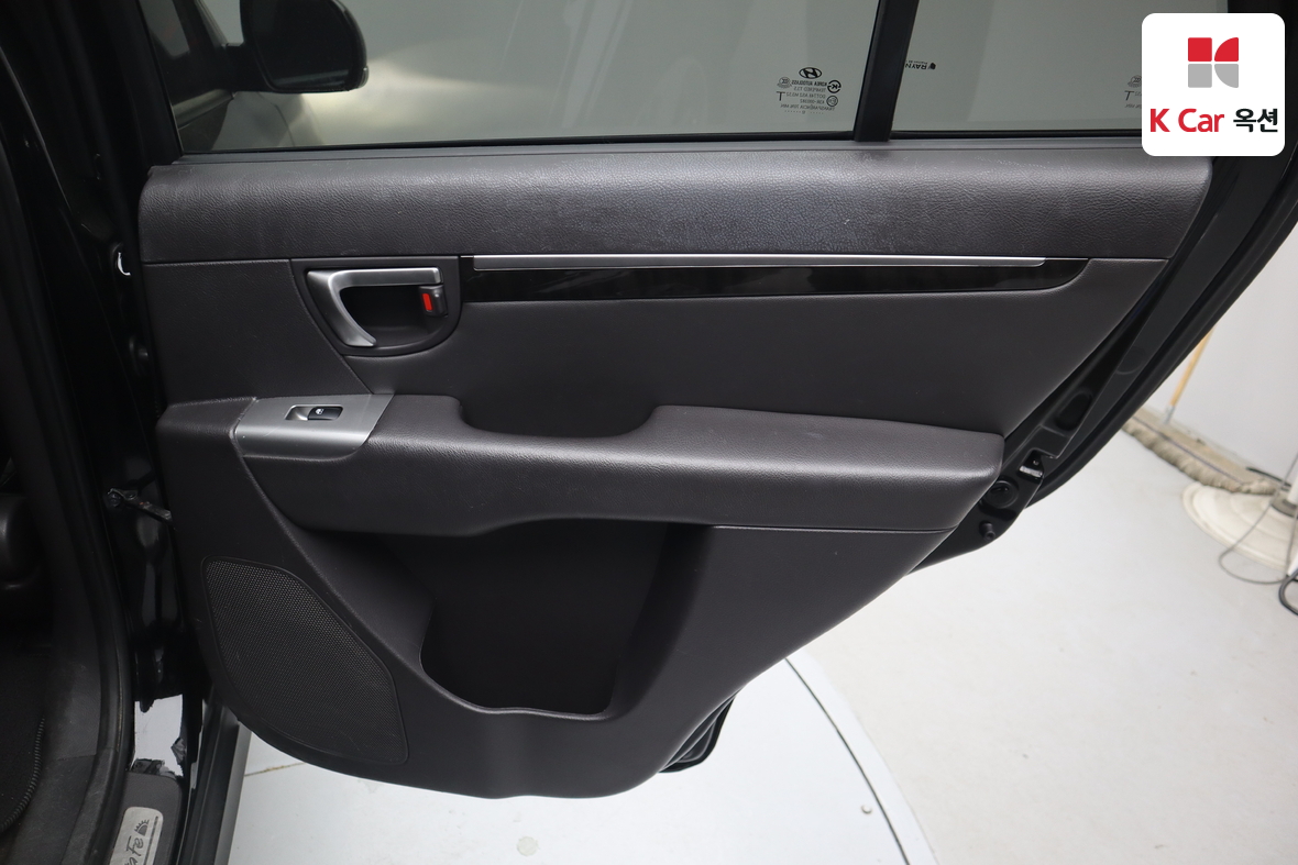 Hyundai Santa Fe - 30