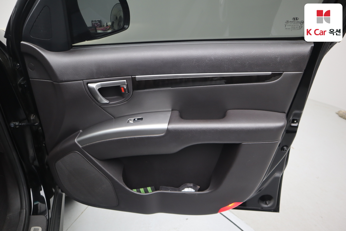 Hyundai Santa Fe - 32