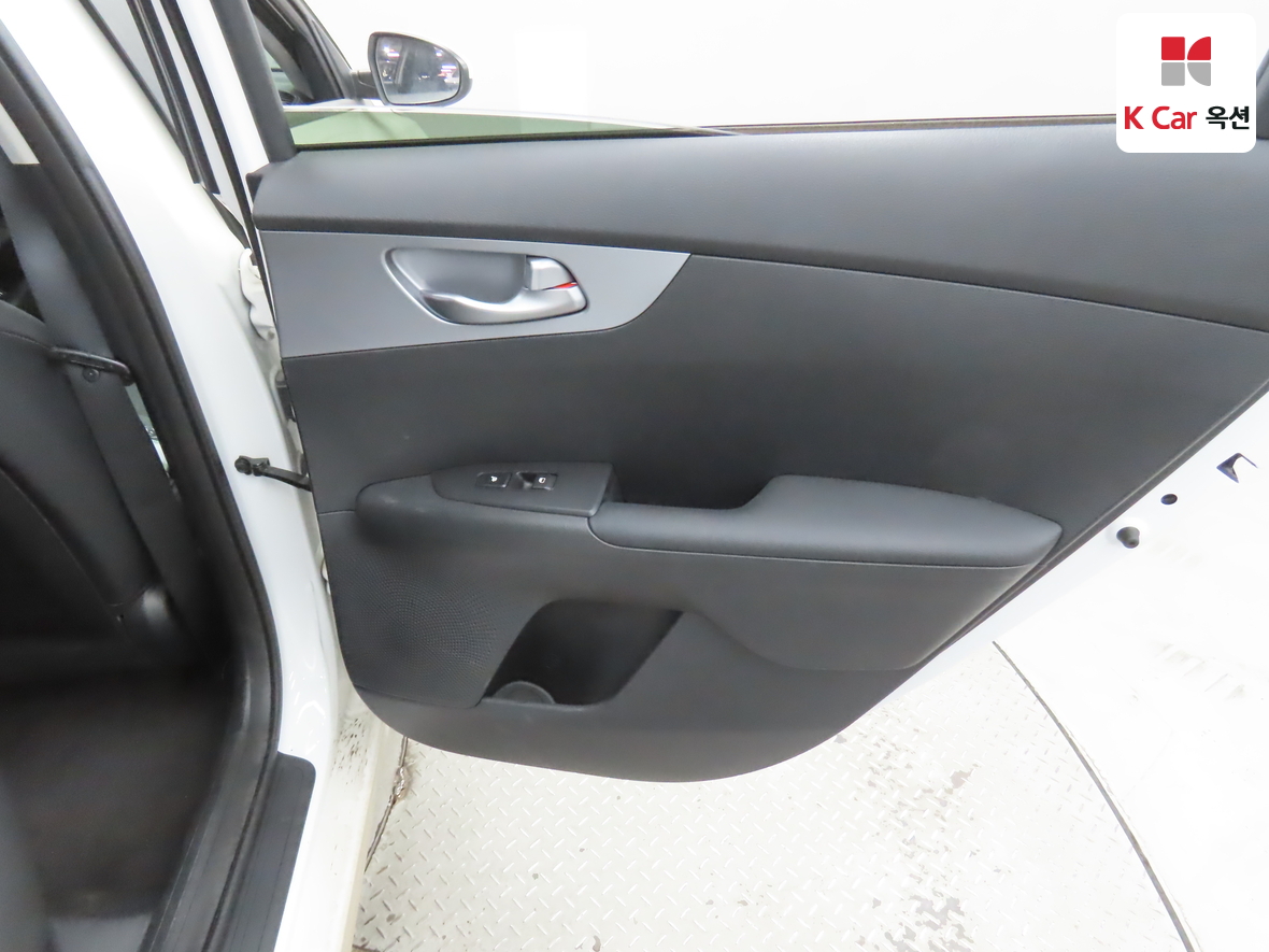 كيا K3 2022 - صورة 26