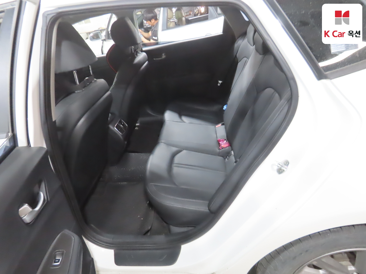 كيا K5 2020 - صورة 25