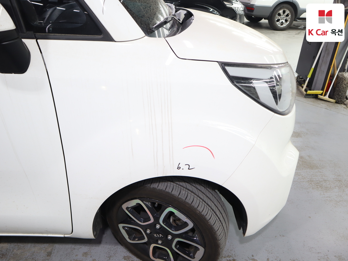 Kia Ray - 38