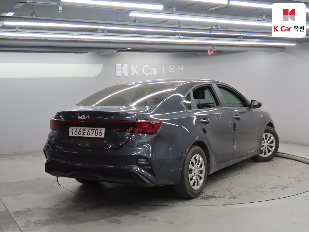 كيا K3 2022 - صورة 2