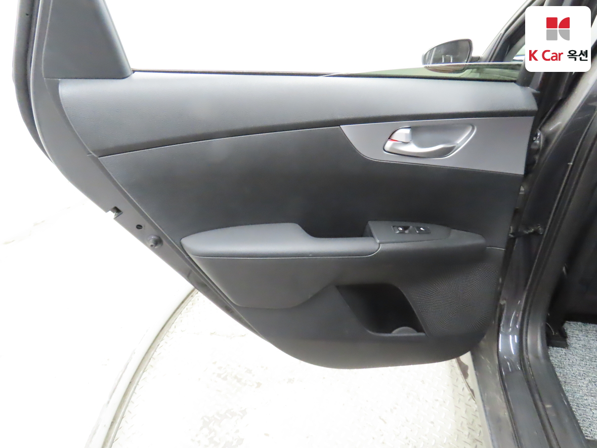 كيا K3 2022 - صورة 22